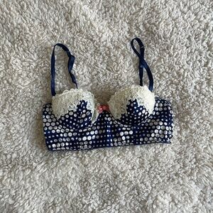 Anthropologie Eloise Elegant Lace Polka Dot Bra - Navy and Cream 32B